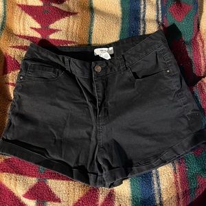 Black Forever 21 Shorts